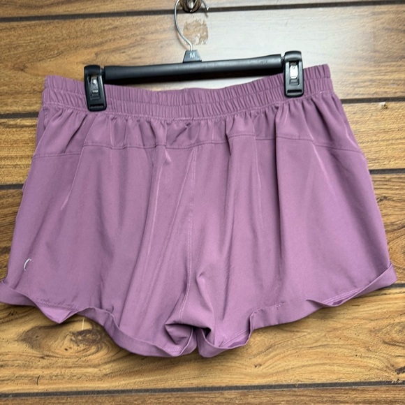ZYIA active size large Women's Athletic purple Shorts with pockets - Picture 6 of 8